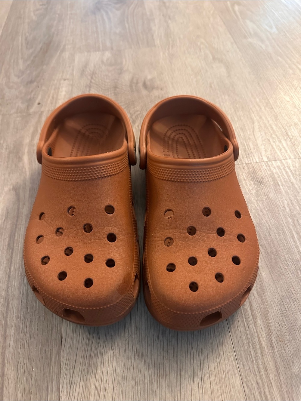 CROCS Classic Clog in Brown/Tan W10 M8